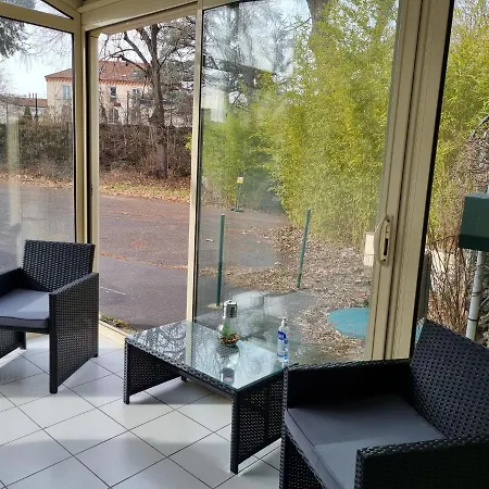 Apartment Le Mordene - Wifi - Parking Issoire